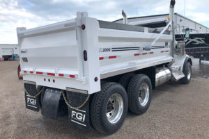 SK1000 gravel body trailer